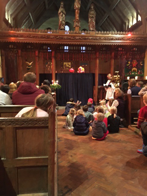 Christingle in St Michael's Inkpen (3)